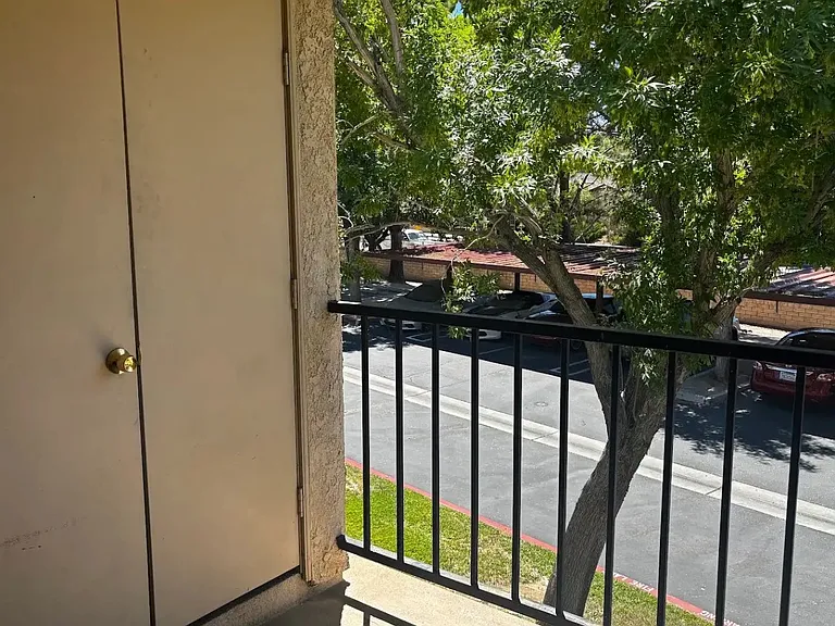 2554 Olive Dr #92 — Photo 14