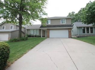 2922 S 146th St, Omaha, NE 68144