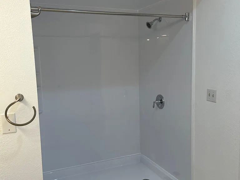 master Oversized shower