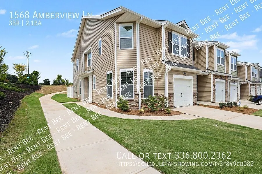 Brand New, Sun-Drenched Corner Unit in Kernersville — Photo 2