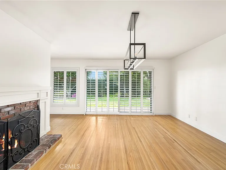 12791 Brittany Woods Dr — Photo 11