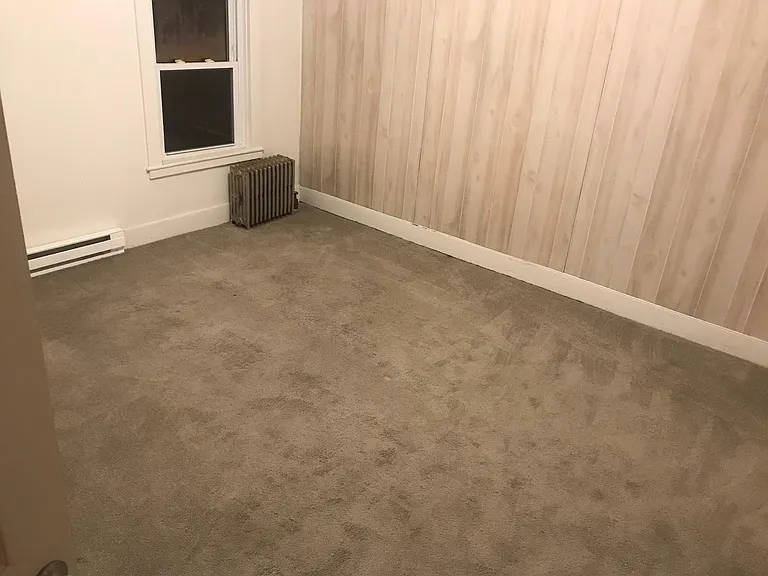 4 Maple Ave — Photo 16