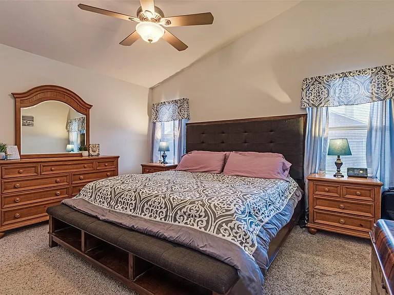1213 Columbus Ln — Photo 22