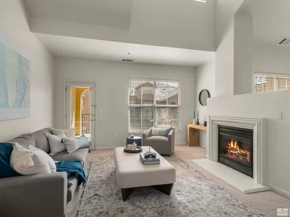 1325 S Meadows Pkwy APT 322, Reno, NV 89521