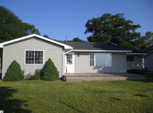 1353 Bay Dr, Tawas City, MI 48763