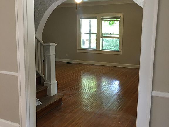 5th image of 5268 N Park Ave