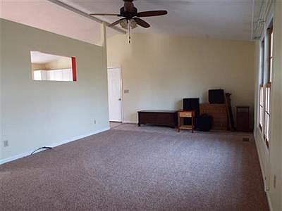 3rd image of 9549 W 575 S