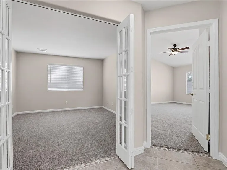 9041 Faversham Ct — Photo 7