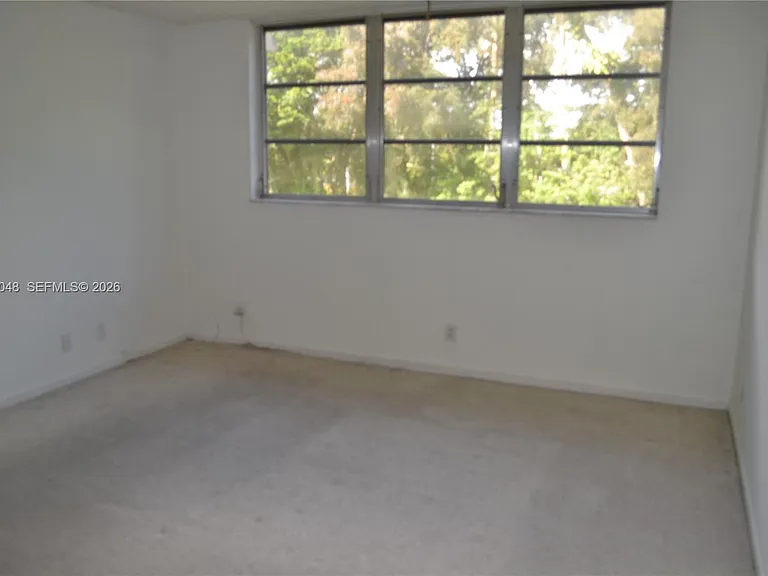 300 S Hollybrook Dr #203 — Photo 14