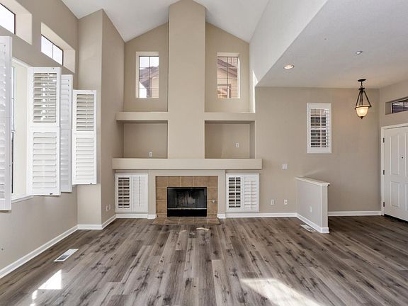 3rd image of 108 Woodhill Dr