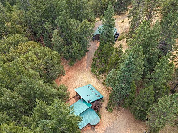 3rd image of 5010 Old Highway 99 S