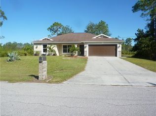 3805 E 21st St, Alva, FL 33920