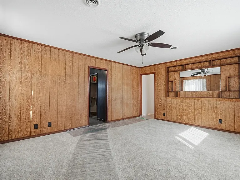 3821 Oakland Rd NE — Photo 16
