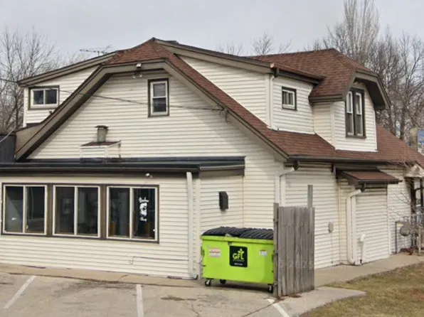 4101 W Howard Ave Unit B, Milwaukee, WI 53221