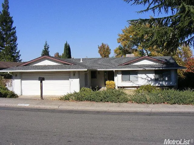 6965 Amberwick Way — Photo 2