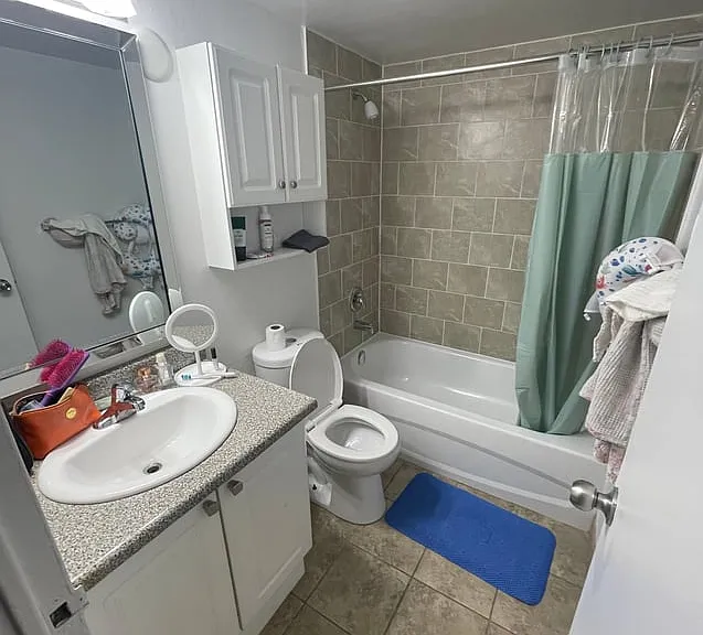 77 Huntley St #523A — Photo 5