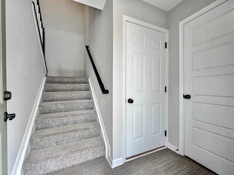 2307 Piazza Rdg — Photo 24