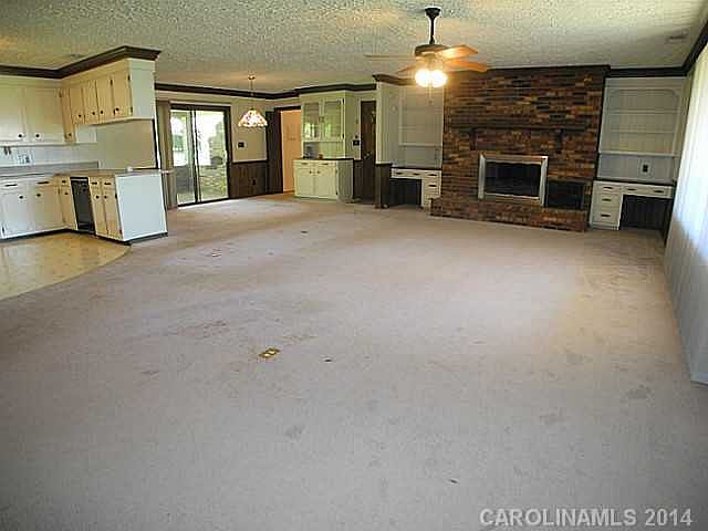 1st image of 3319 E State Highway 150