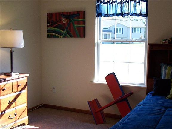 3rd image of 21515 University Dr #A