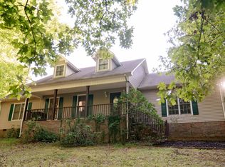 1046 Alex Dr, Lawrenceburg, TN 38464