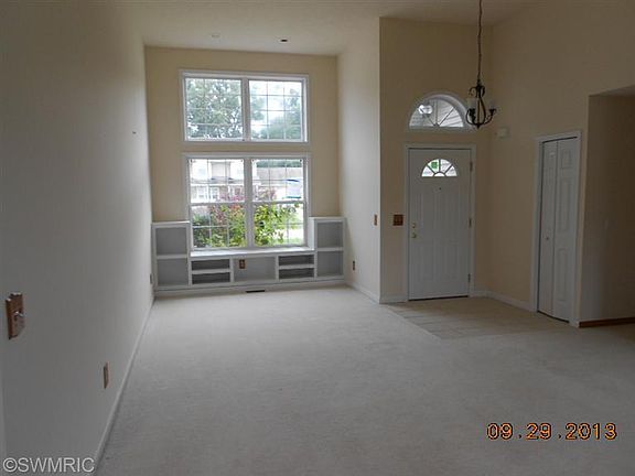 3rd image of 6257 Thistlewood Ave