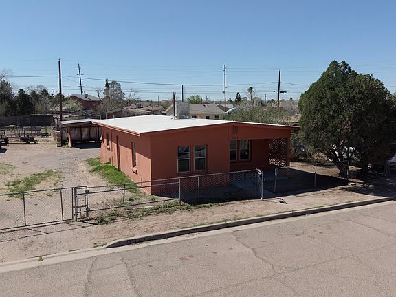 3rd image of 9324 San Pedro Dr
