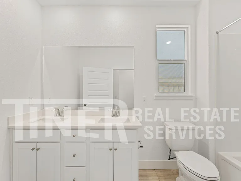 3062 Pansona St — Photo 17