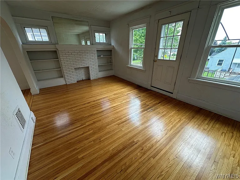 394 Taunton Pl #2 — Photo 5