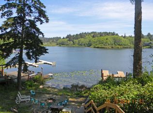 3670 NE West Devils Lake Rd, Lincoln City, OR 97367