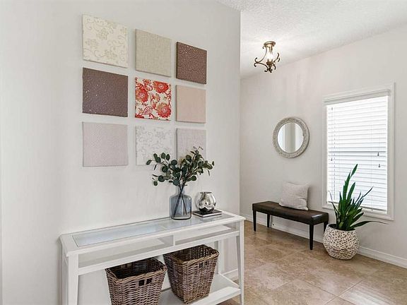 4th image of 147 W Chaparral Valley Way SE