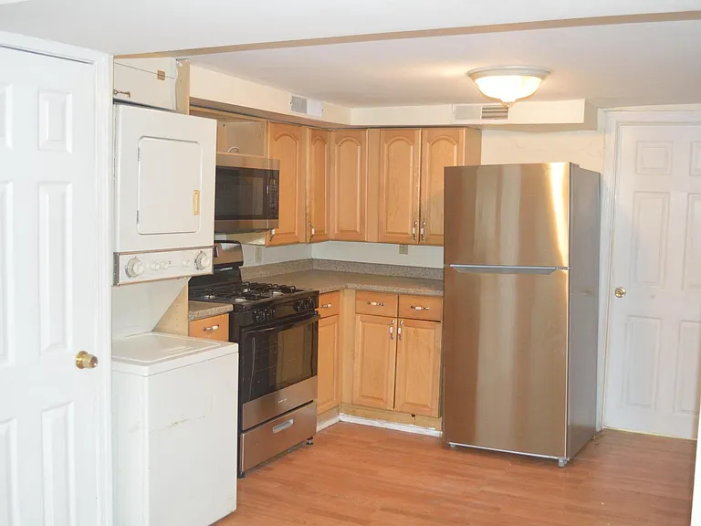 281 Merrimack St #3 — Photo 3