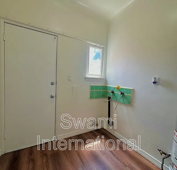 2066 Chestnut Ave — Photo 19