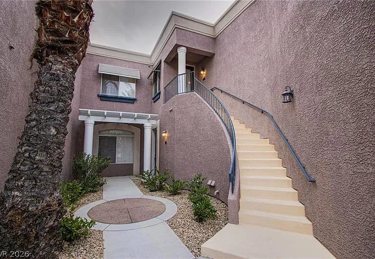 9116 Vista Greens Way #102 — Photo 5
