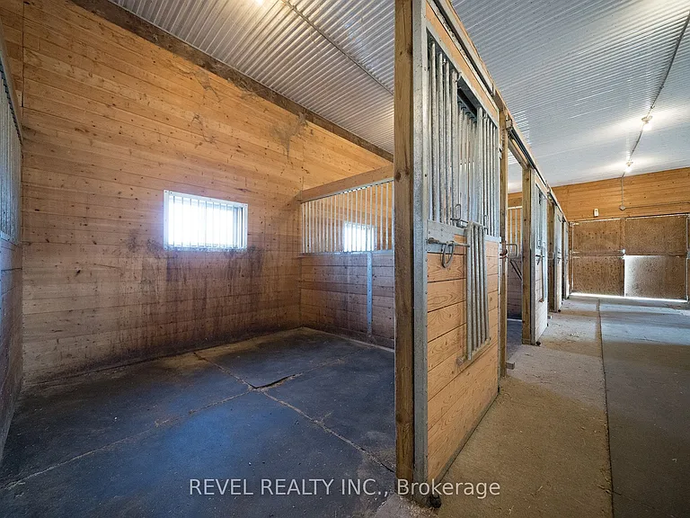 413 Ellis Ave — Photo 38
