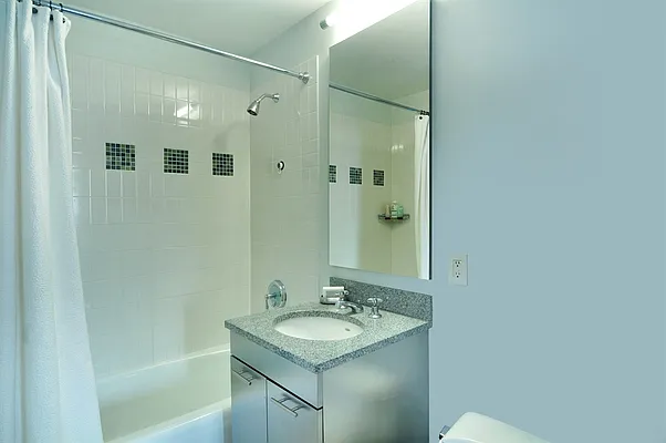 Rented by Corcoran | media 21