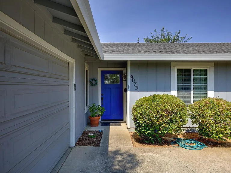 9073 Caldera Way — Photo 2
