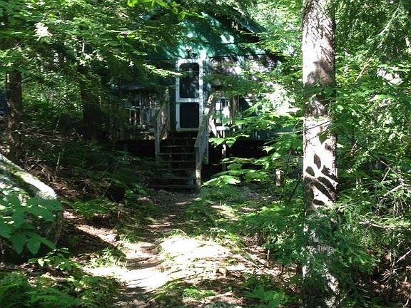 Entrance to bunkhouse 