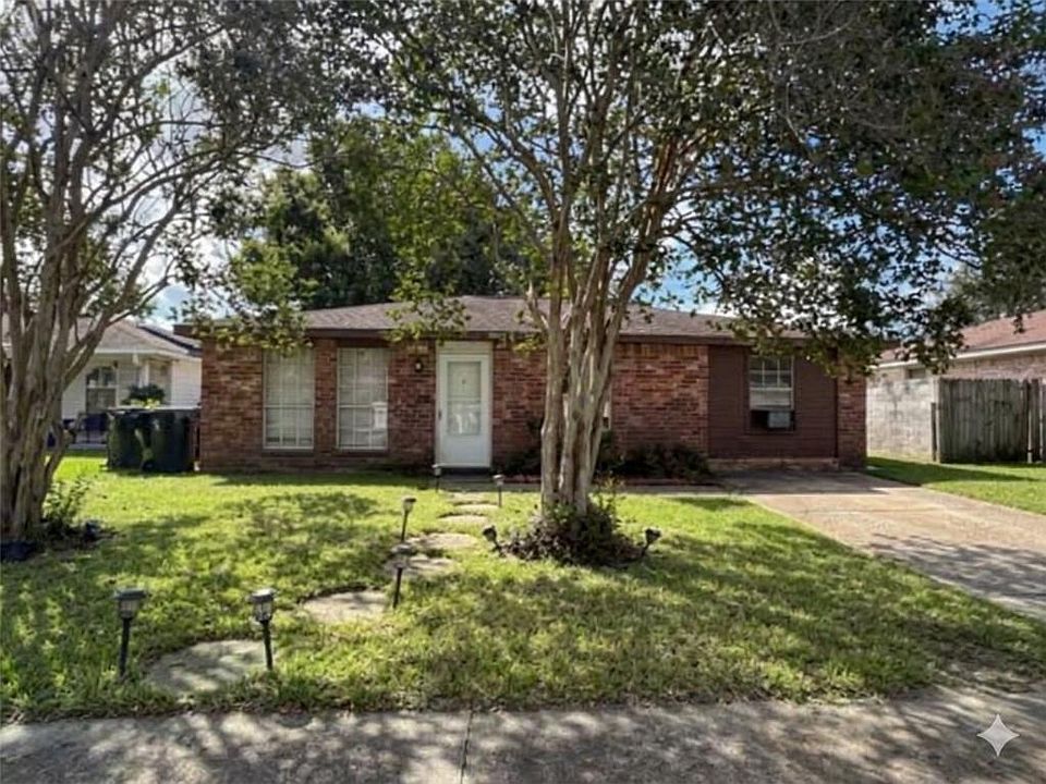 1st image of 2629 Oklahoma Dr