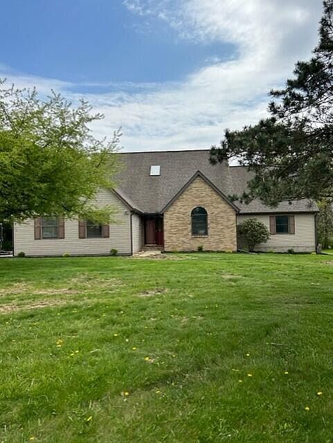1st image of 345 Needles Dr SW