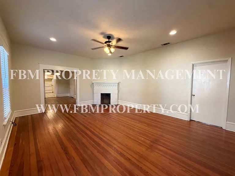 604 W Knox St — Photo 5