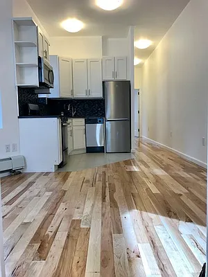 Rented by (Legacy) Shelli Scrimale, LREB | media 1