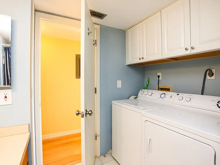 1075 Foxfire Ln #207 — Photo 21