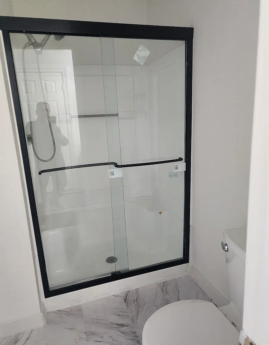 3 bed, $2,785 — Photo 2