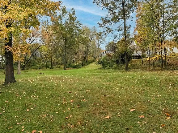 5th image of 469 Brightspur Ln