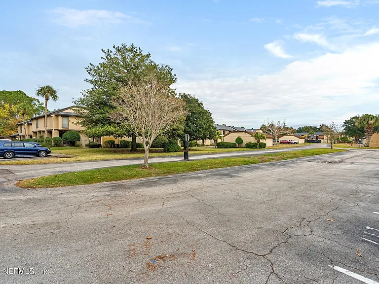 7602 Las Palmas Way #181 — Photo 3