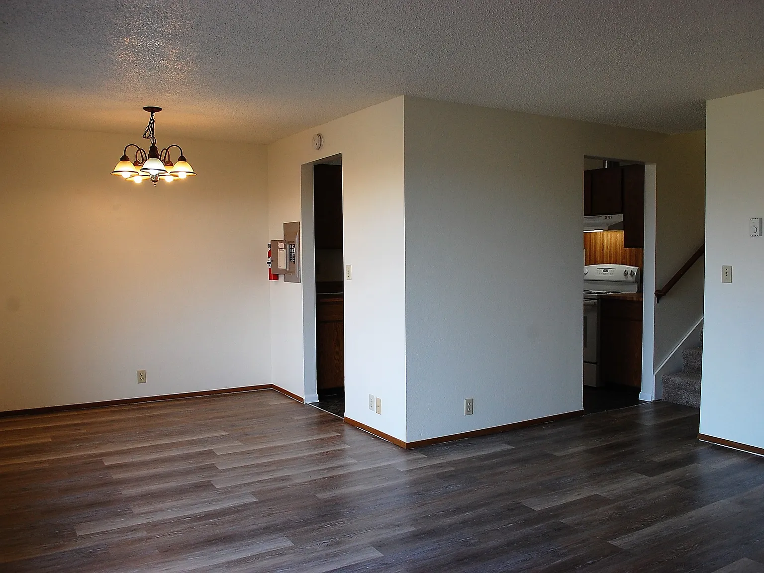 2 bed, 900 sqft, $1,780 — Photo 4