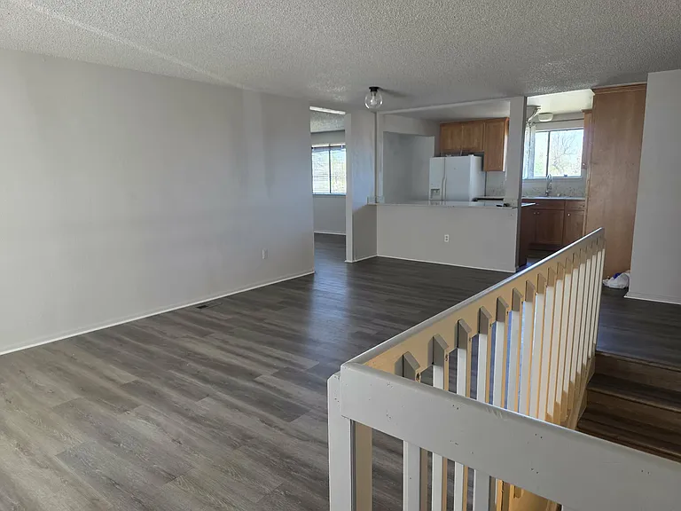 2729 S Pagosa St — Photo 3