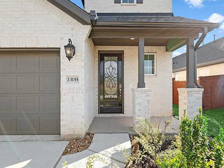 13155 Hidden Village Ct — Photo 5