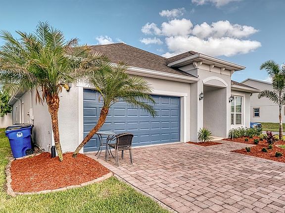 3rd image of 1719 HAWKSBILL LANE