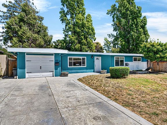 2nd image of 155 Los Altos Place